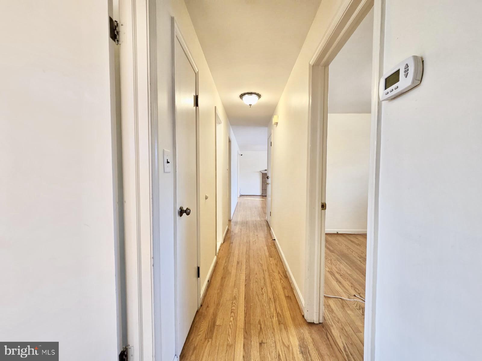 SUMMIT HALL - Residential