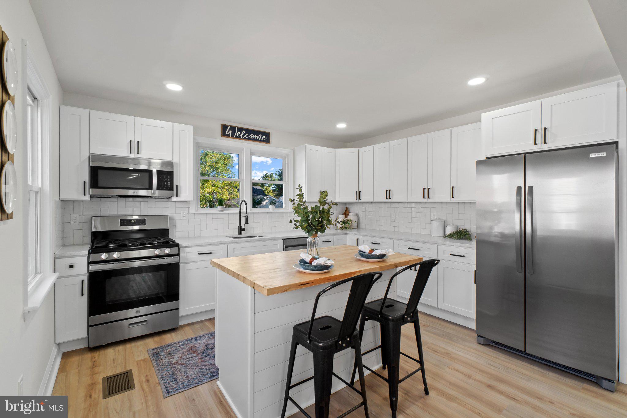 405 DELMAR AVENUE