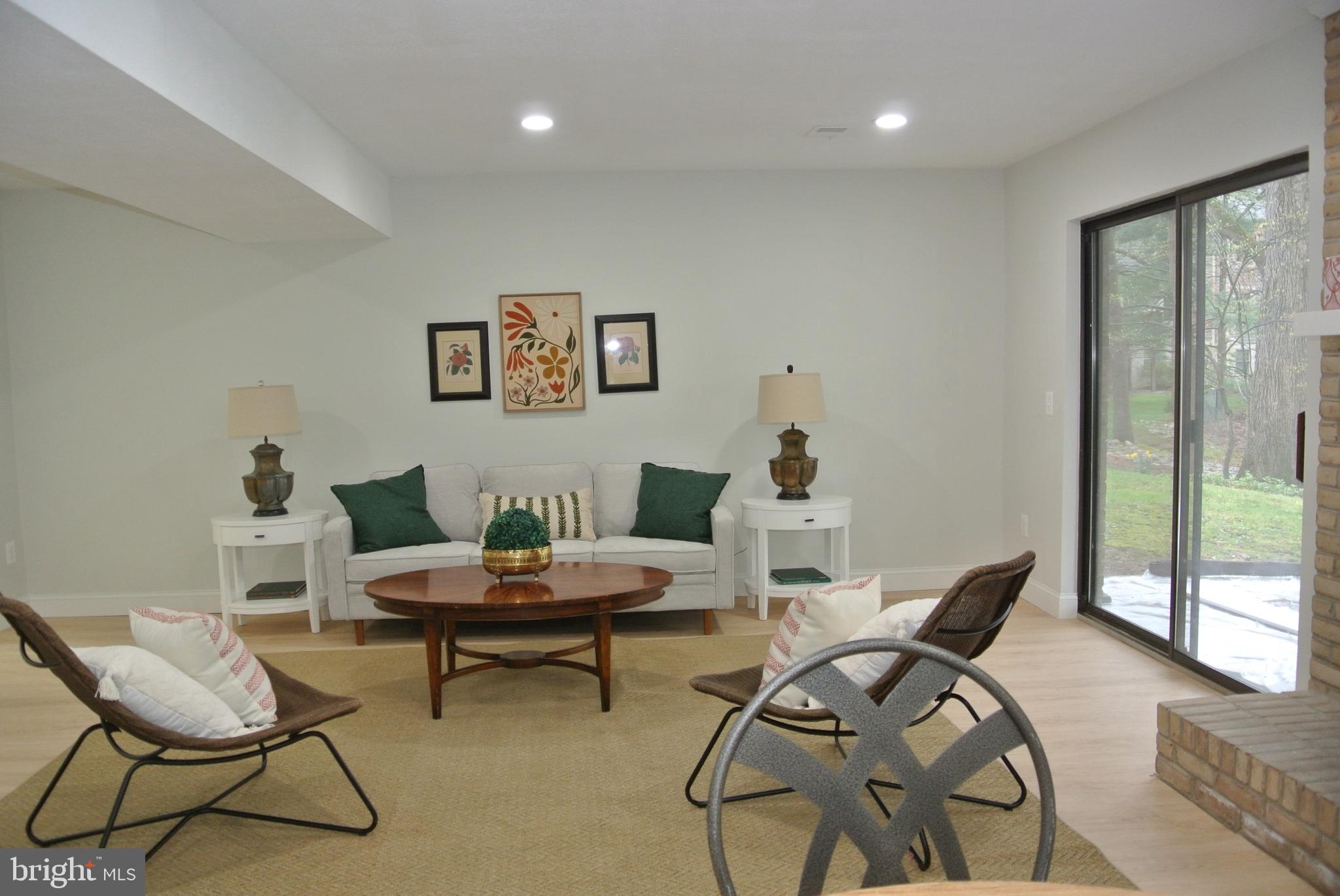 VALLEYWOOD AT FIVE FARMS - Residential Lease