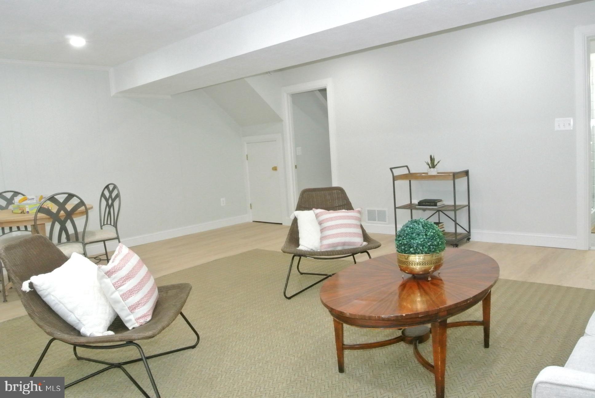 VALLEYWOOD AT FIVE FARMS - Residential Lease