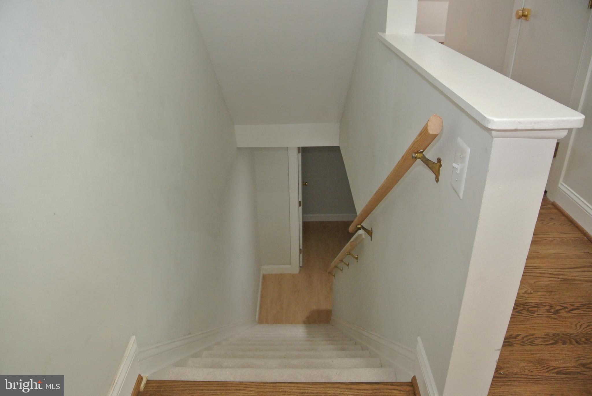 VALLEYWOOD AT FIVE FARMS - Residential Lease