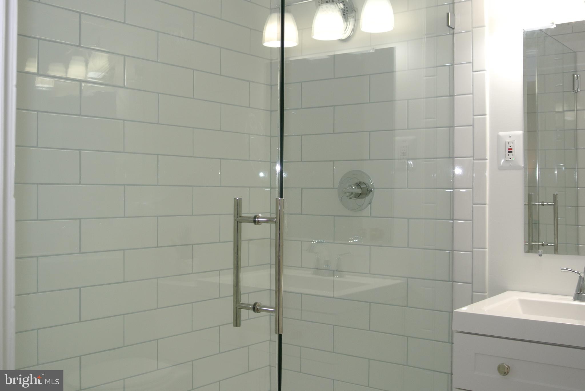 VALLEYWOOD AT FIVE FARMS - Residential Lease