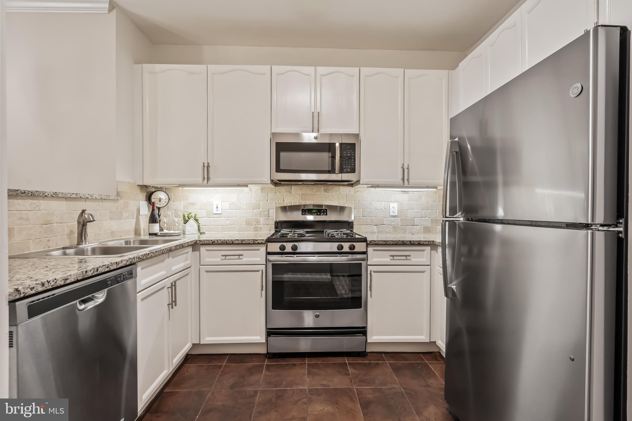 WESTBRIAR - Residential