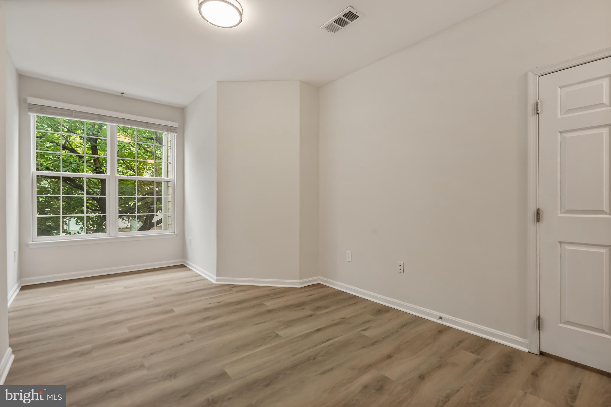 WESTBRIAR - Residential