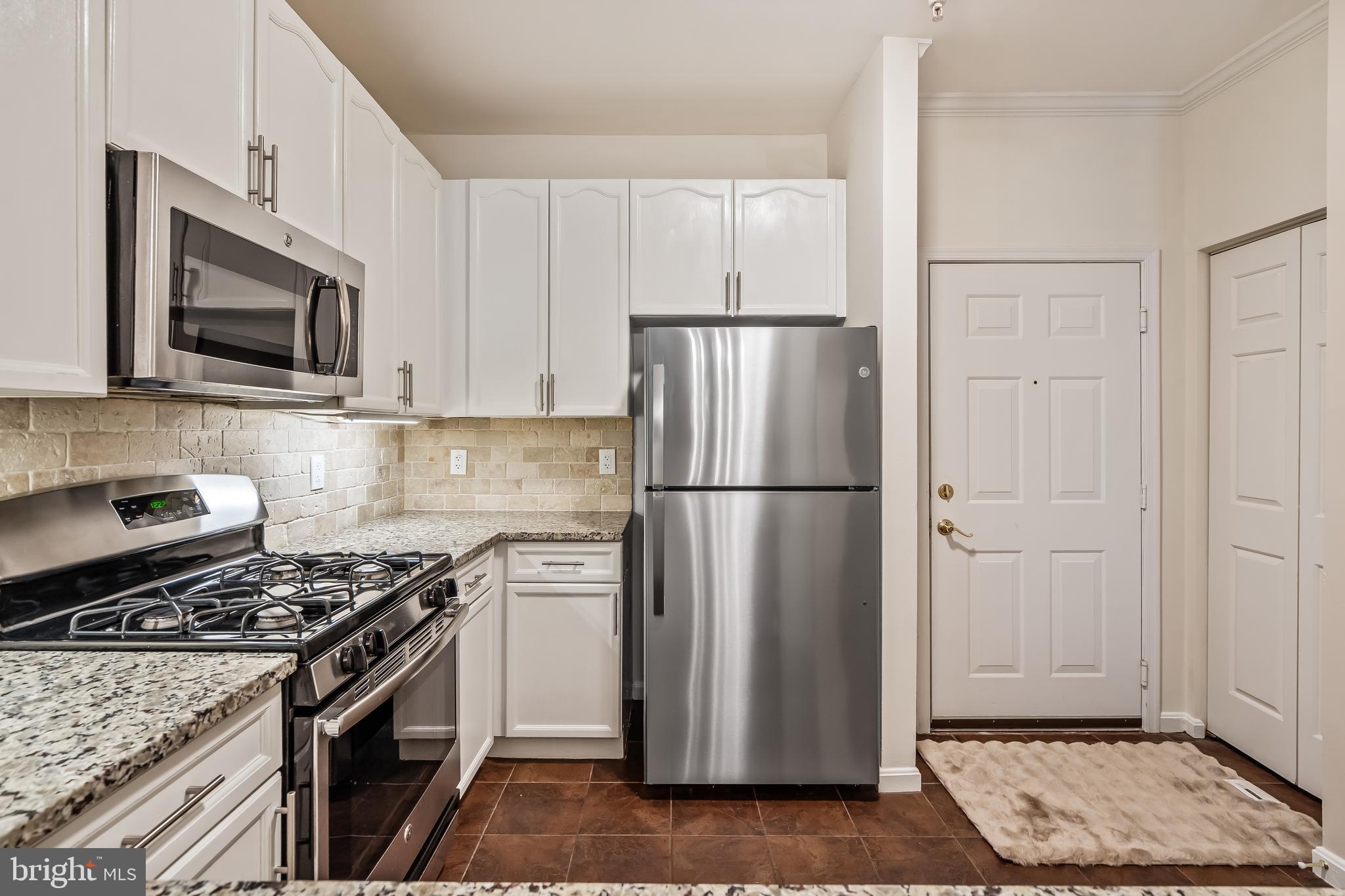 WESTBRIAR - Residential