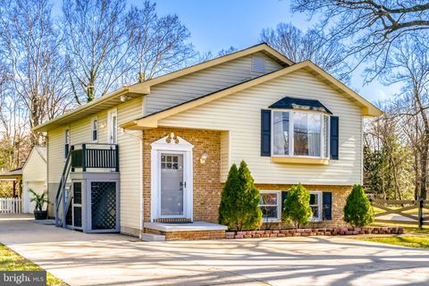 Homes For Sale - 7803 Riverdale Avenue<br/> ROSEDALE, MD 21237