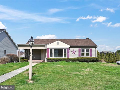 Photo of 21 E Boehms Road, Willow Street, PA 17584 (MLS # PALA2048016)