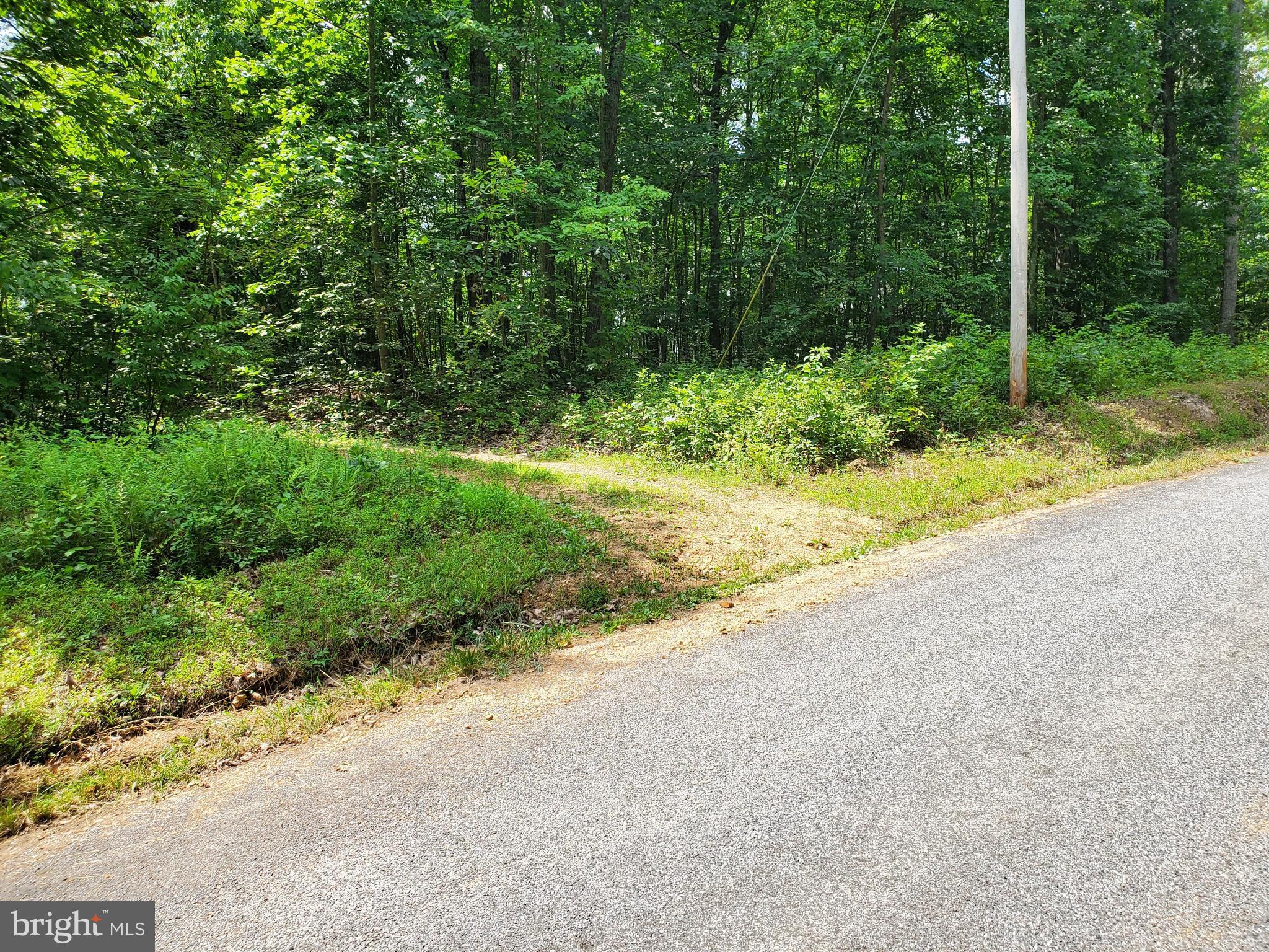 POPLAR SPRINGS - Land