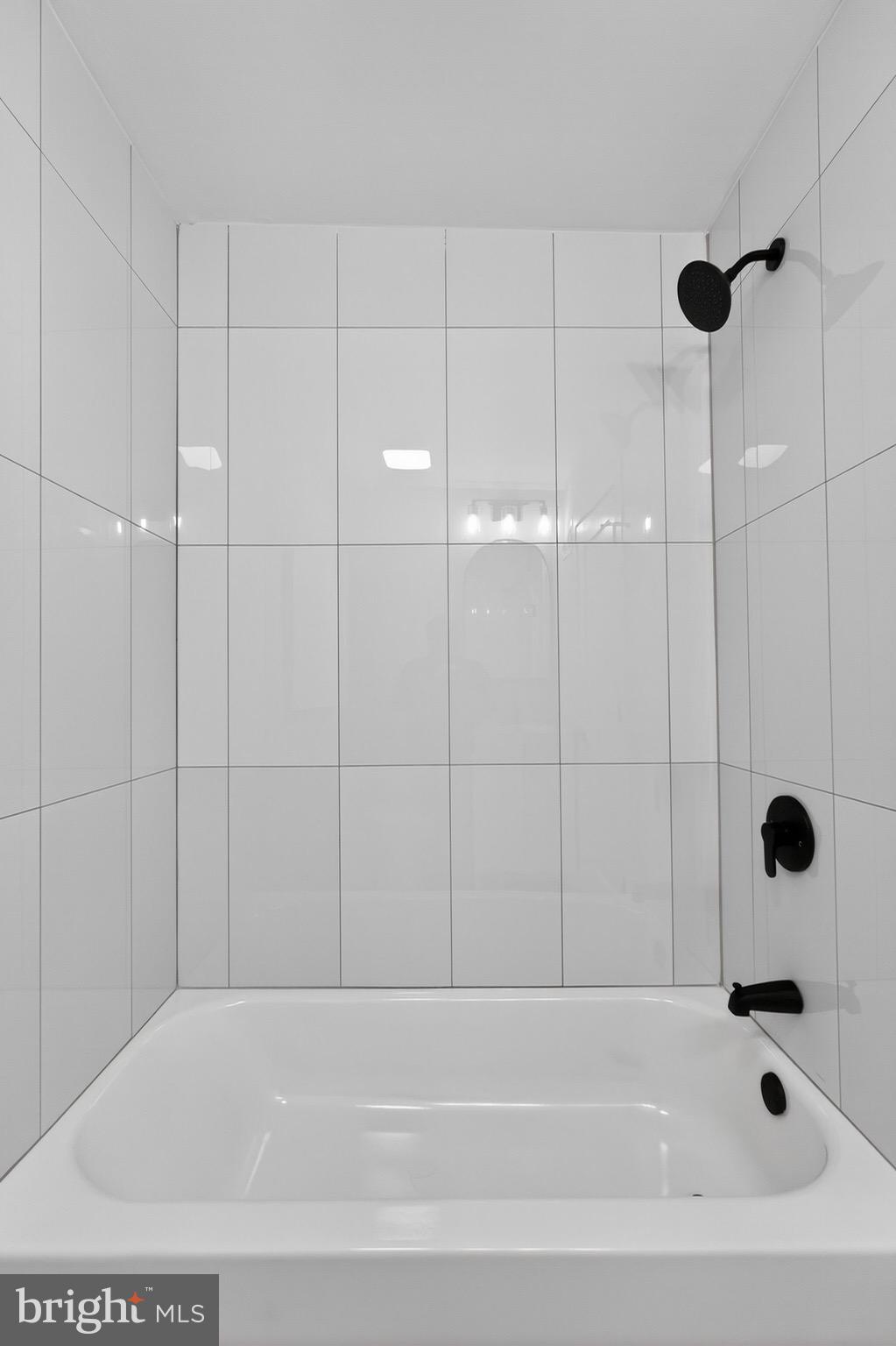 MILL CREEK - Residential