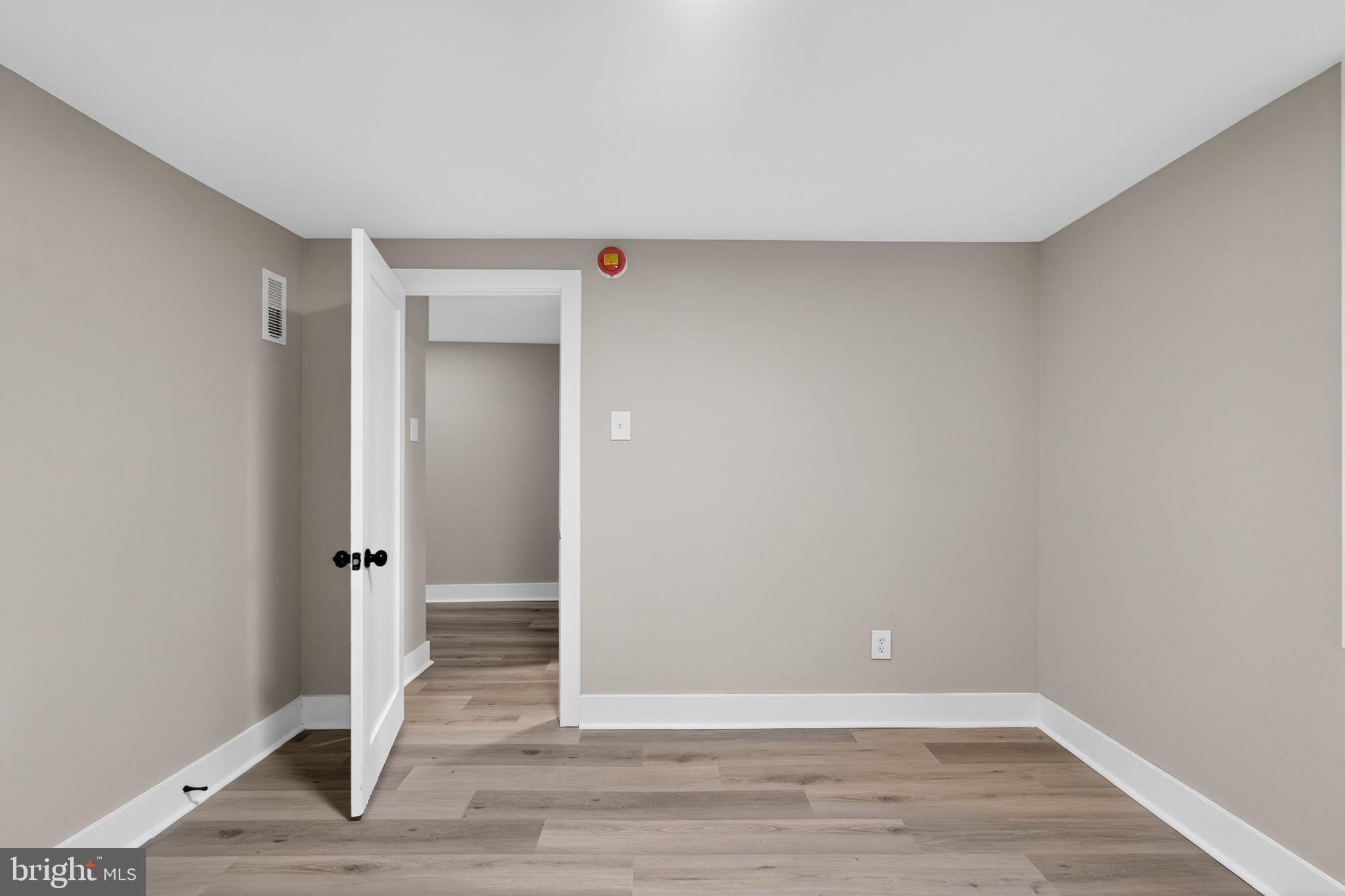 MILL CREEK - Residential