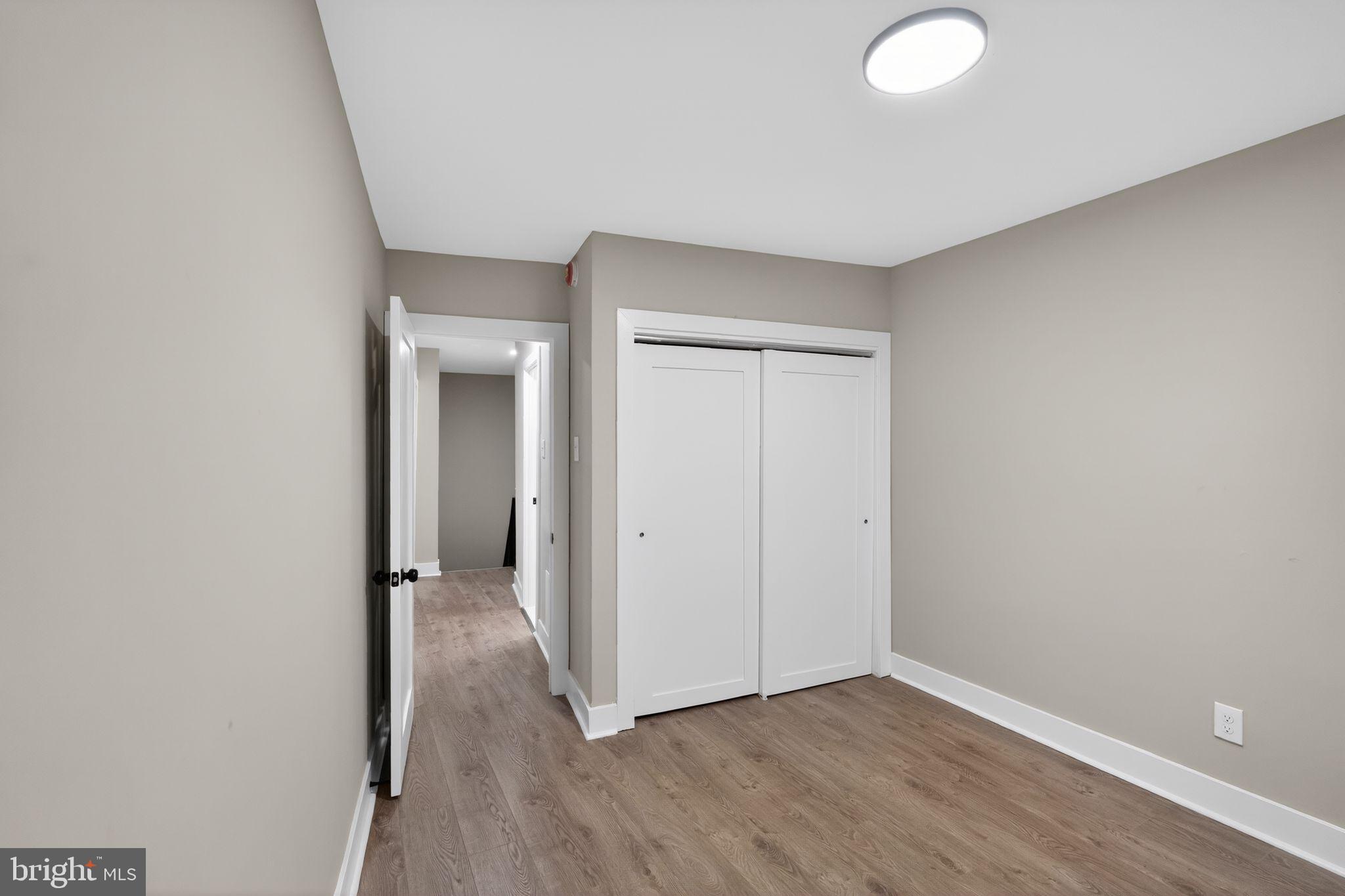 MILL CREEK - Residential