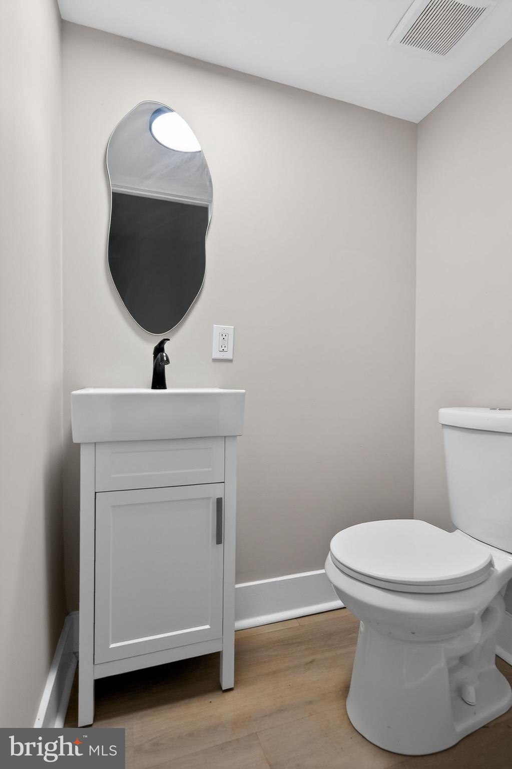 MILL CREEK - Residential