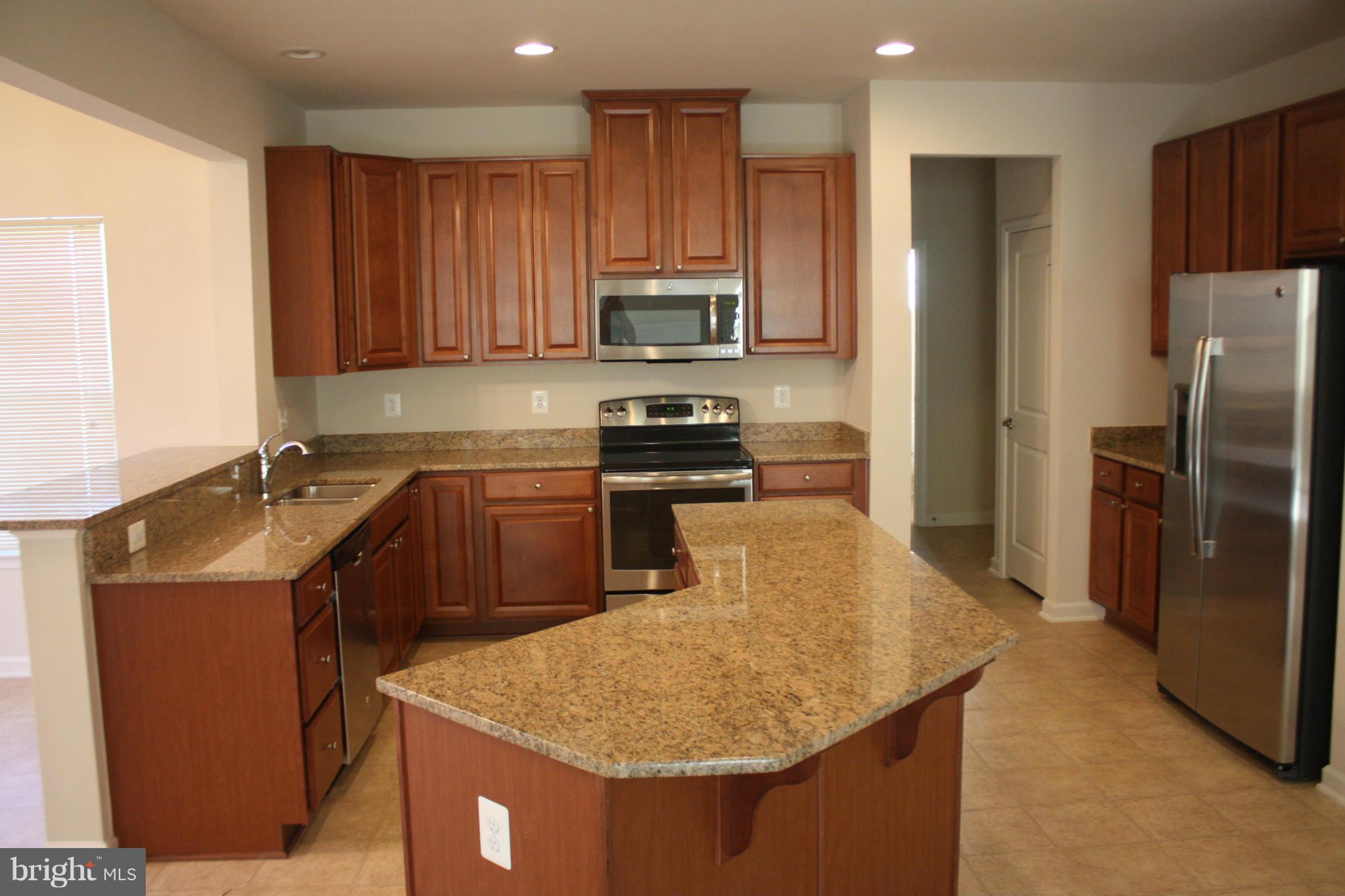 AUTUMN HILLS - Residential Lease