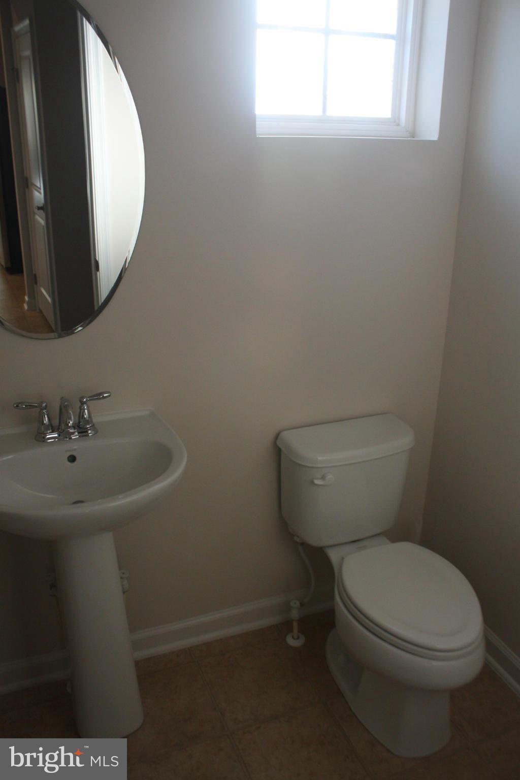 AUTUMN HILLS - Residential Lease