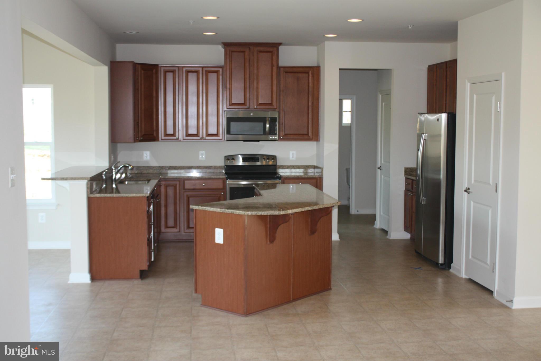 AUTUMN HILLS - Residential Lease