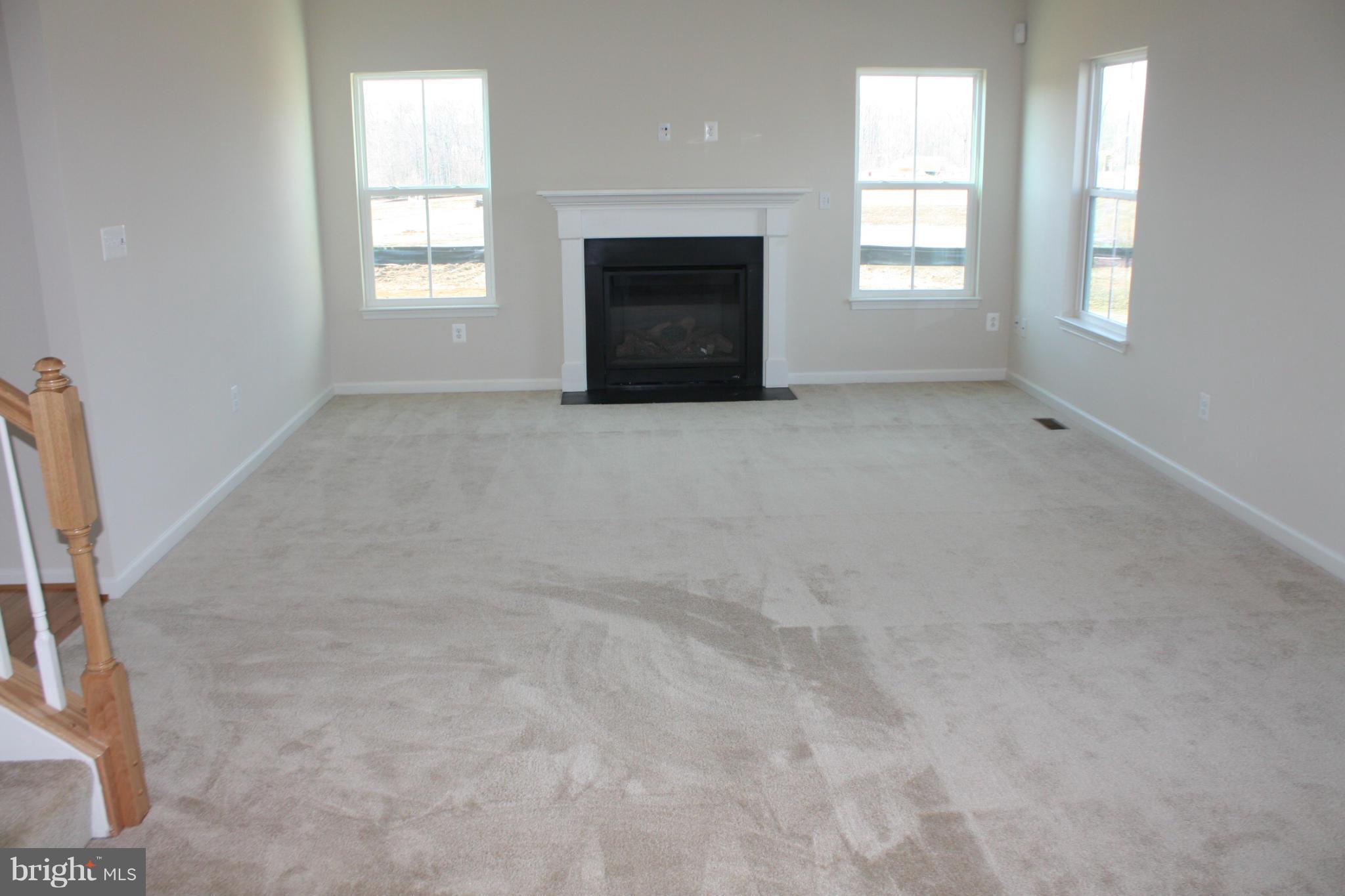 AUTUMN HILLS - Residential Lease