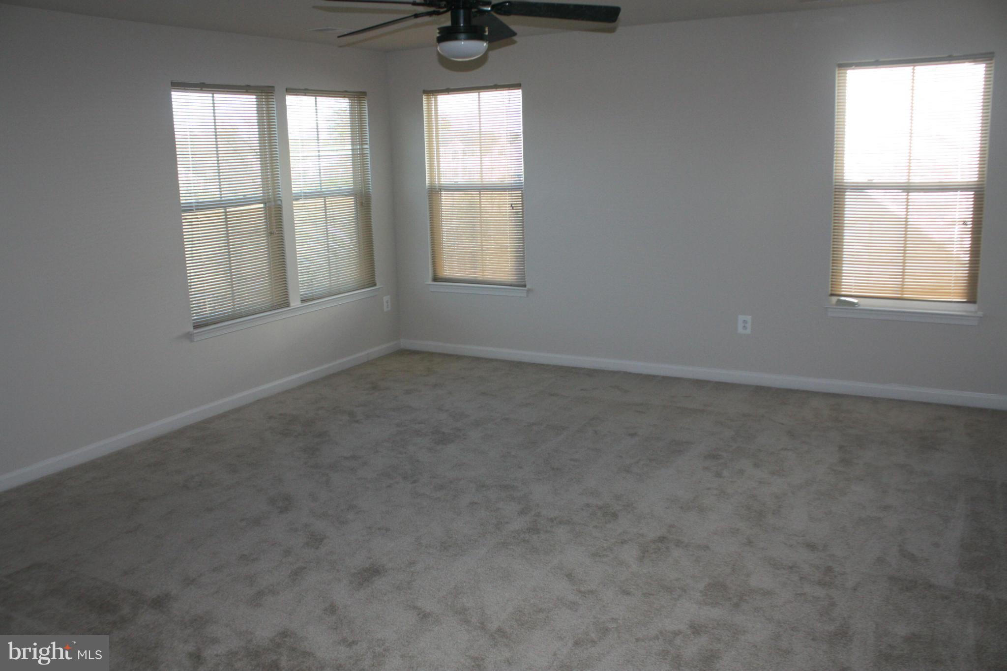 AUTUMN HILLS - Residential Lease