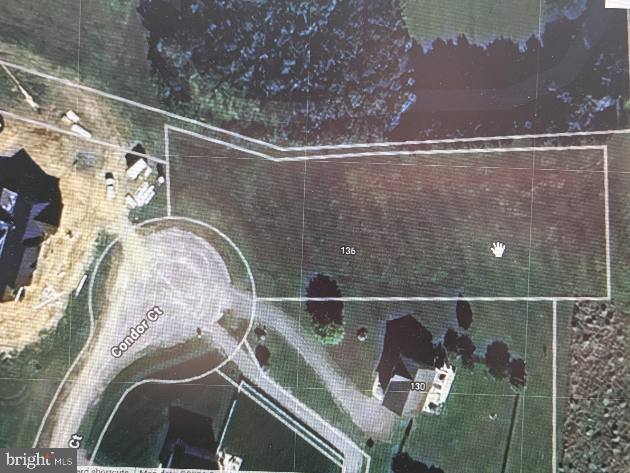 EAGLE MANOR - Land