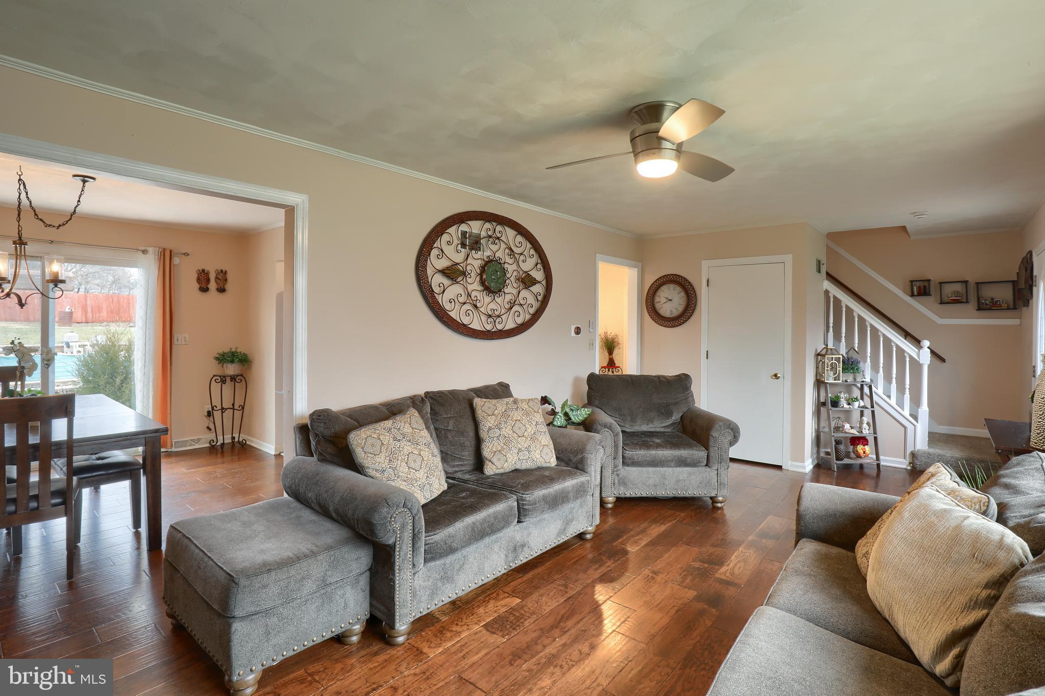 MANHEIM CENTRAL - Residential