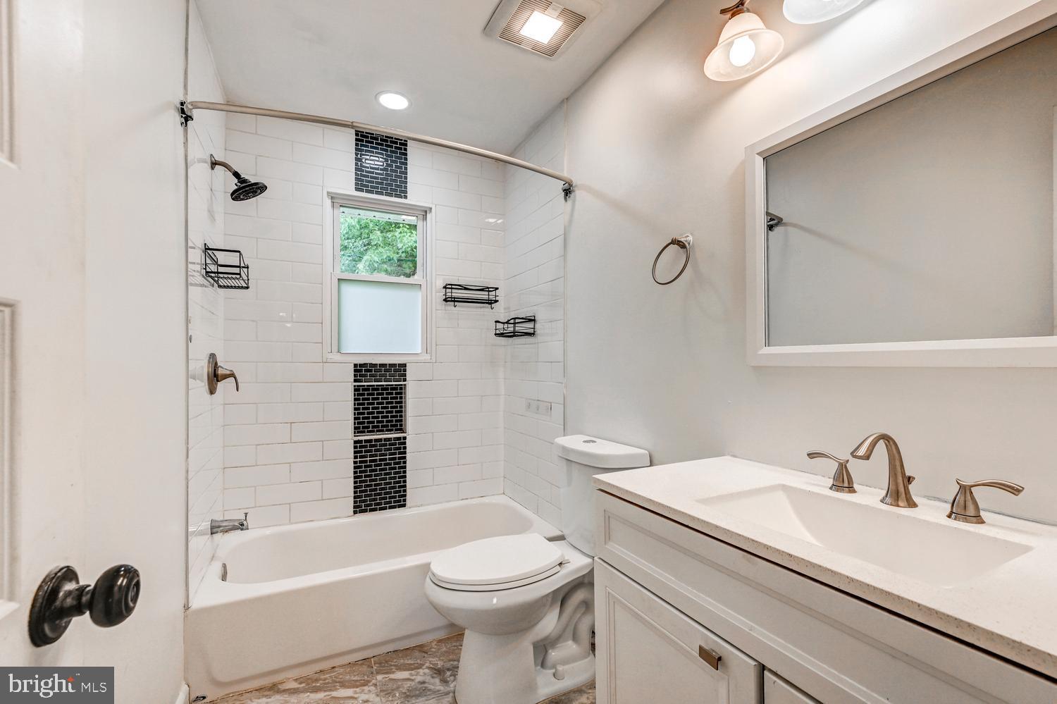 HICKORY RIDGE FARM - Residential