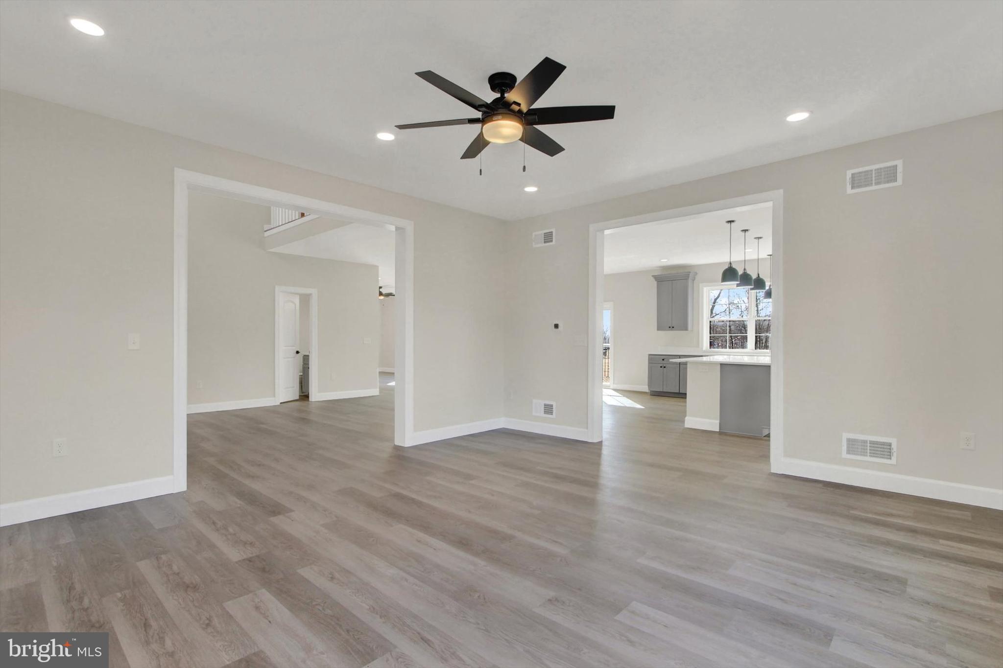 K-SECTION CARROLL VALLEY - Residential