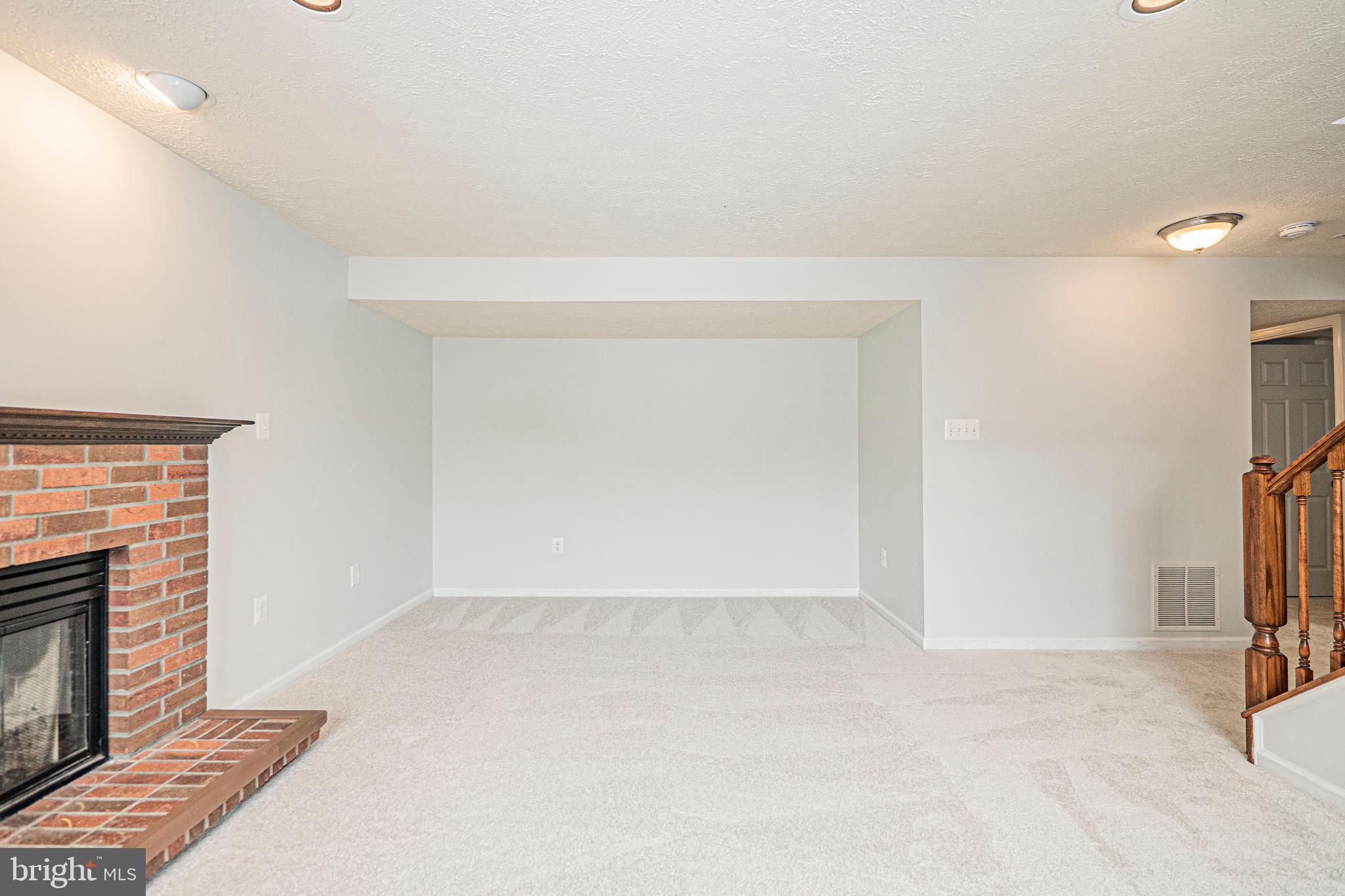 NEW MARKET WEST - Residential