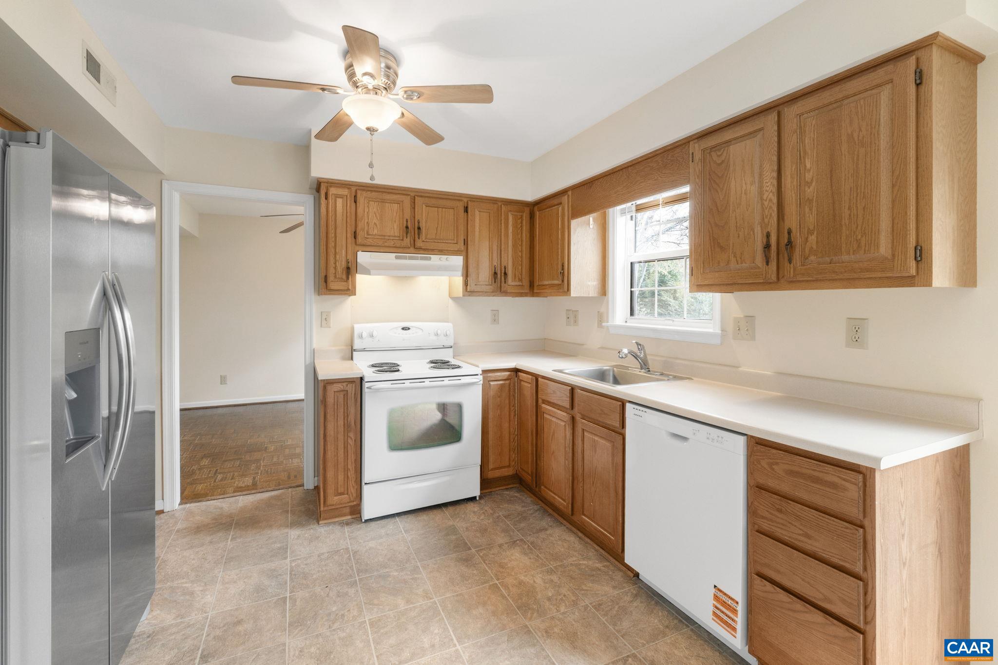 FOREST LAKES - Residential