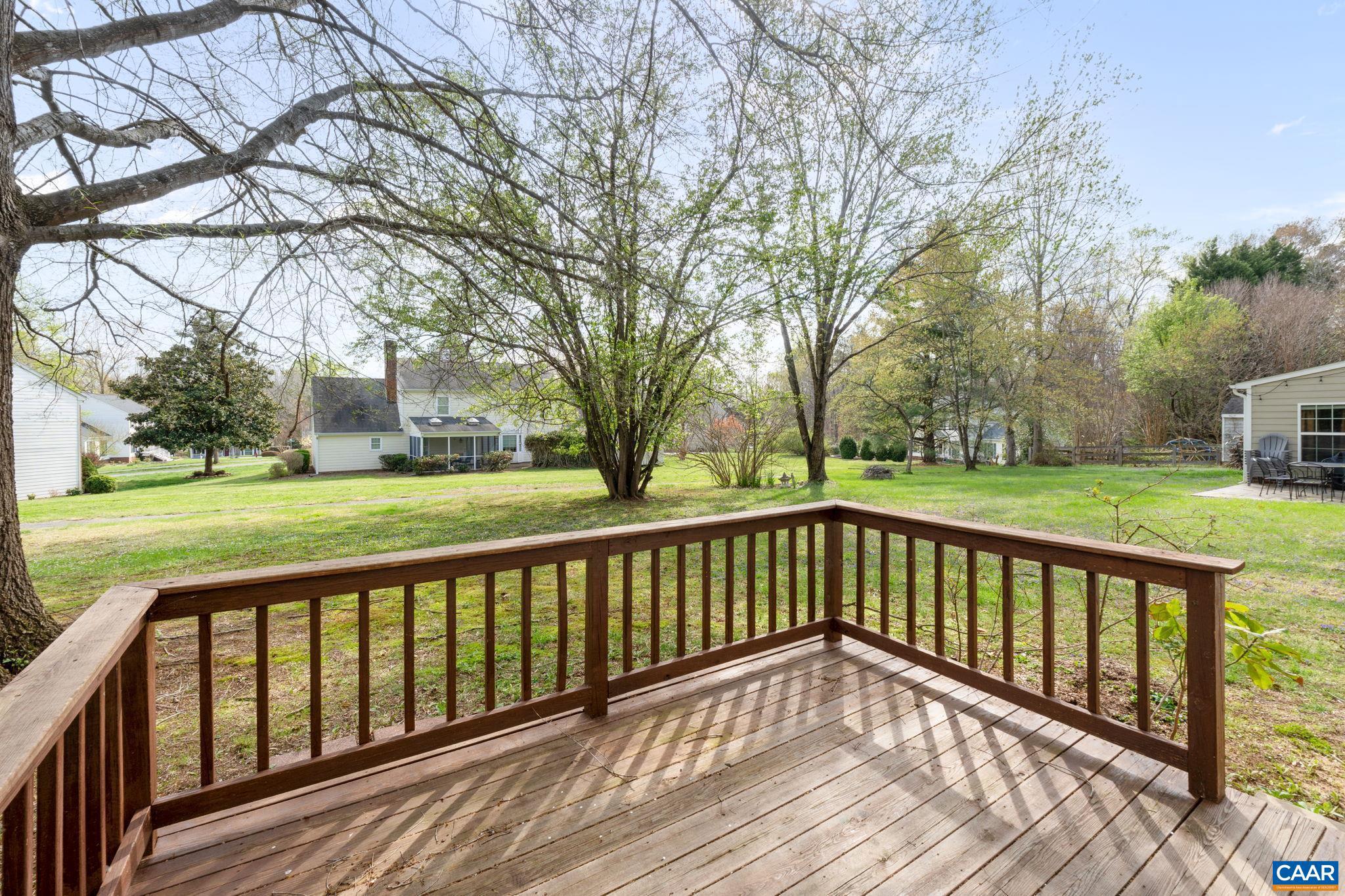 FOREST LAKES - Residential