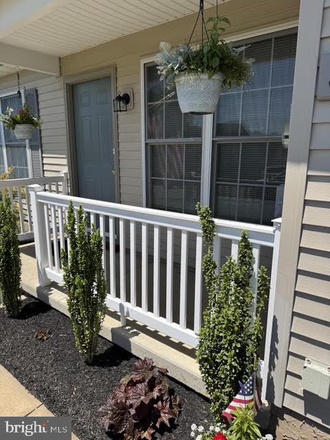 38 KNOLLWOOD ROAD