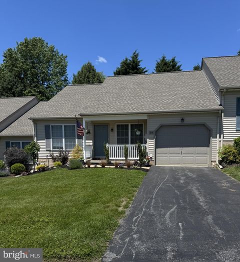 38 KNOLLWOOD ROAD MILLERSVILLE PA 17551