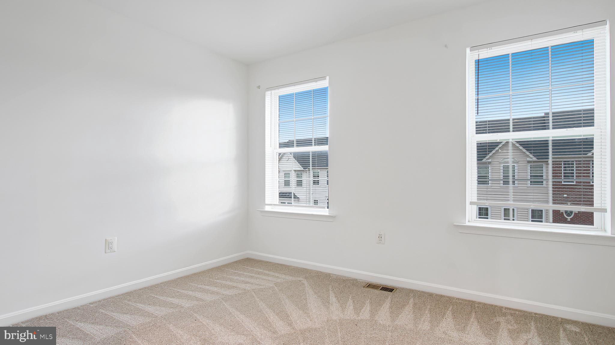 VILLAGES OF WELLINGTON - Residential