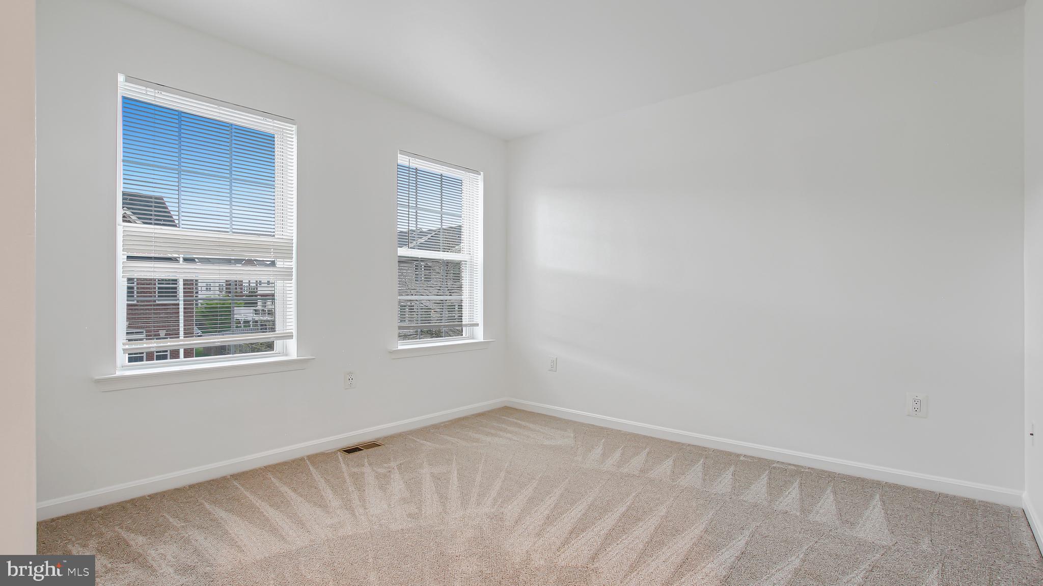 VILLAGES OF WELLINGTON - Residential