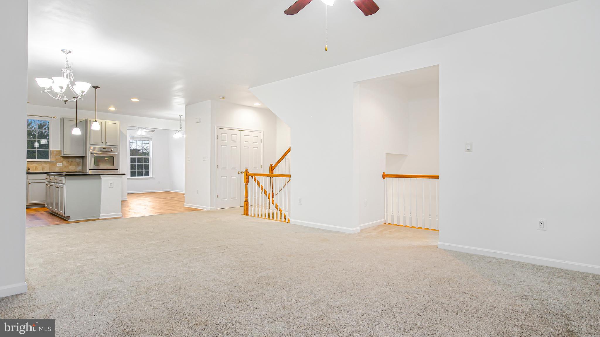 VILLAGES OF WELLINGTON - Residential