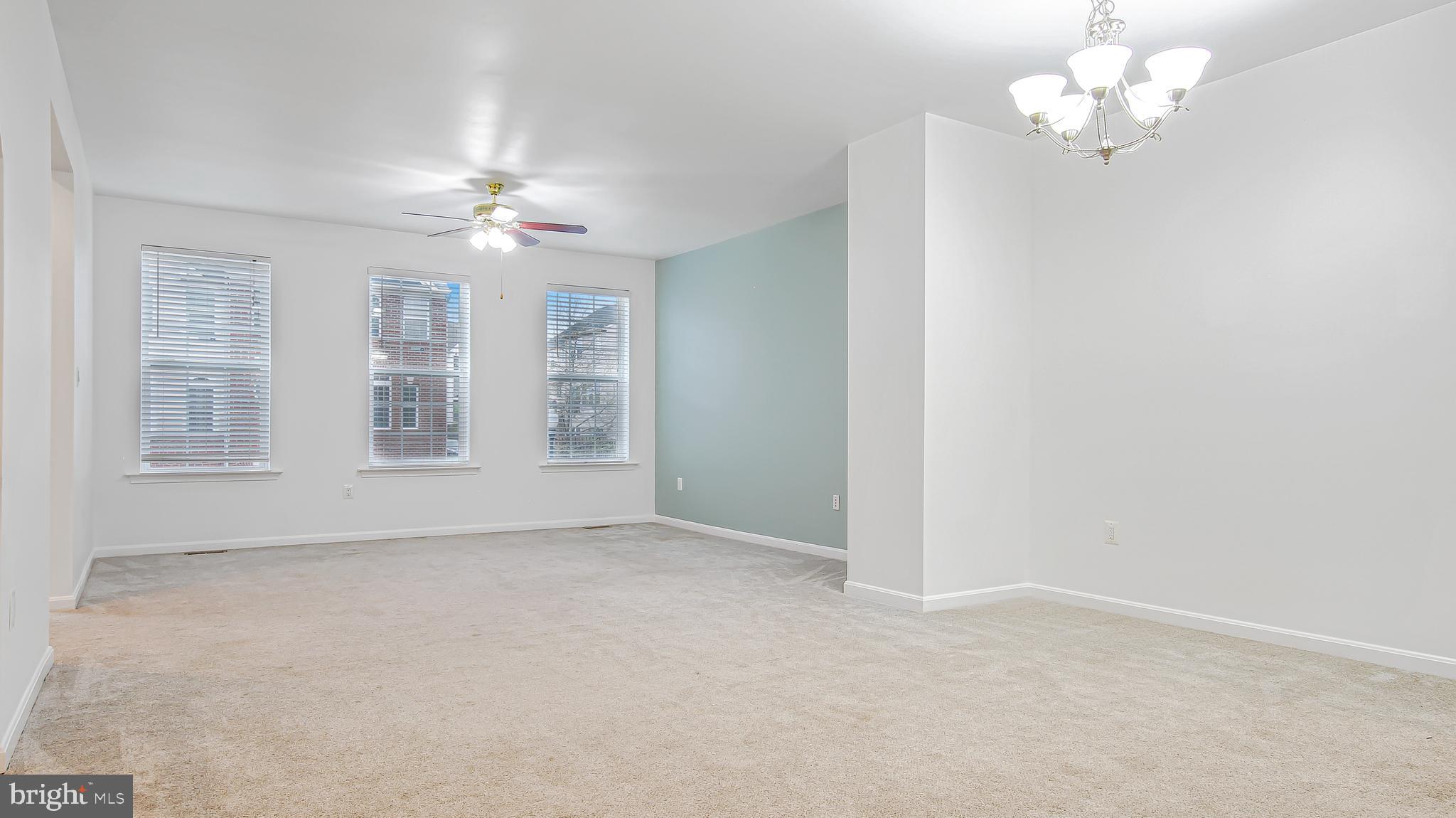 VILLAGES OF WELLINGTON - Residential