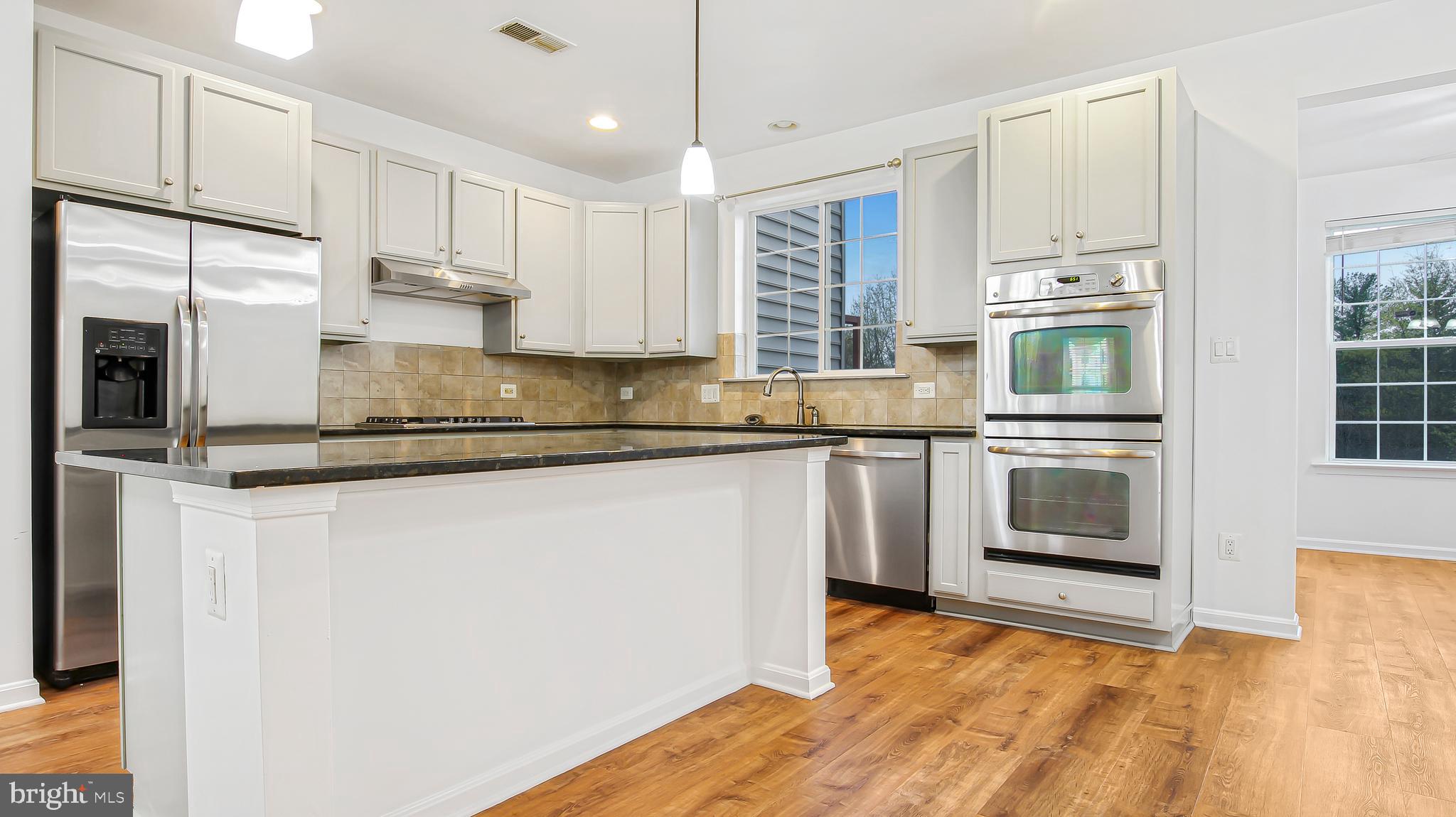 VILLAGES OF WELLINGTON - Residential