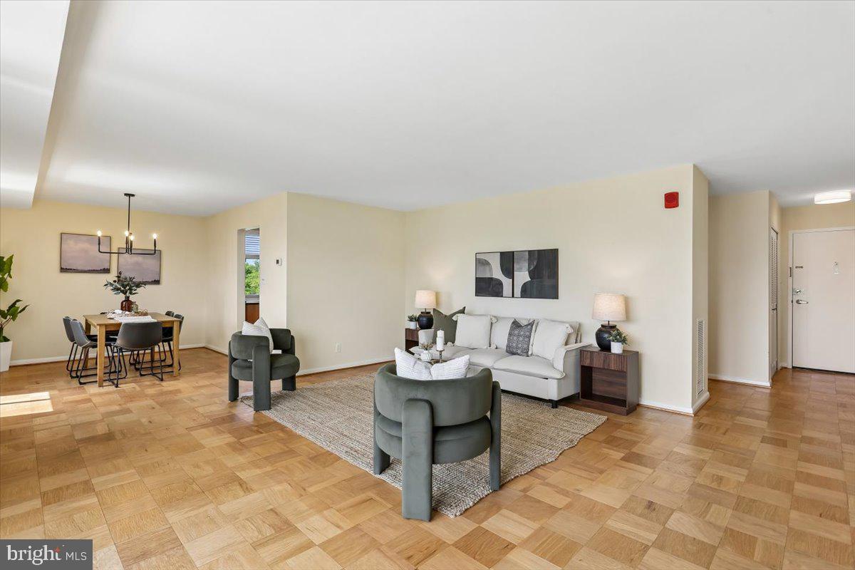 4977 BATTERY LANE 1-902