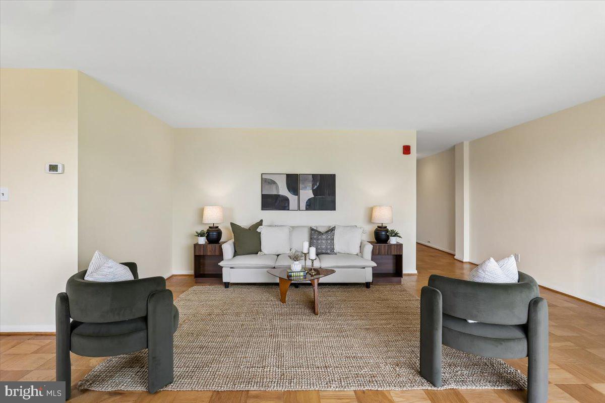 4977 BATTERY LANE 1-902