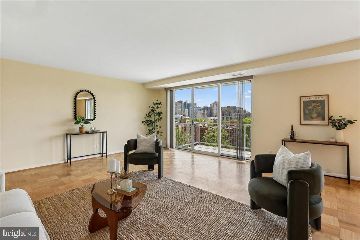 4977 BATTERY LANE 1-902