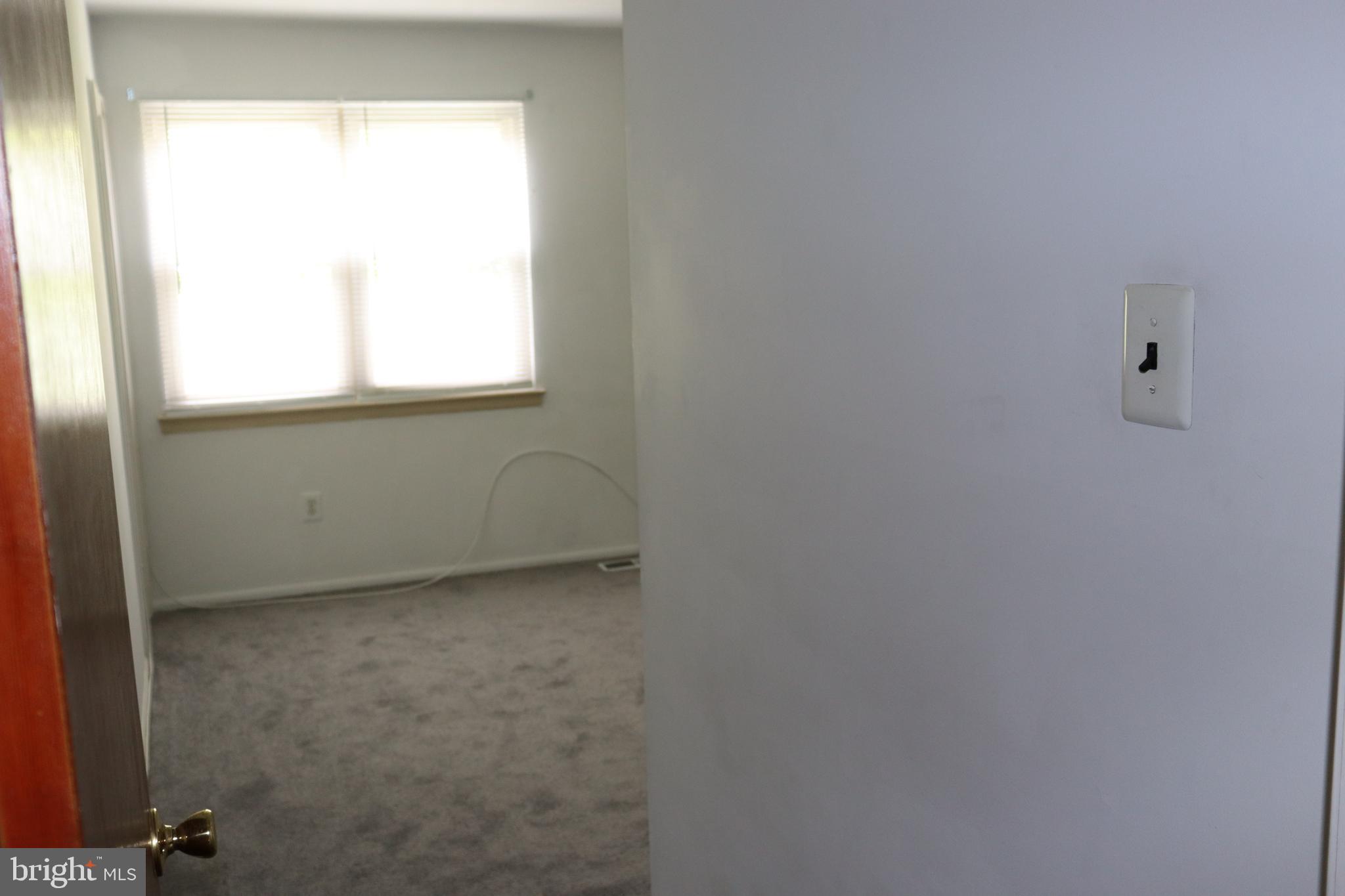 LAFAYETTE HILL - Residential Lease