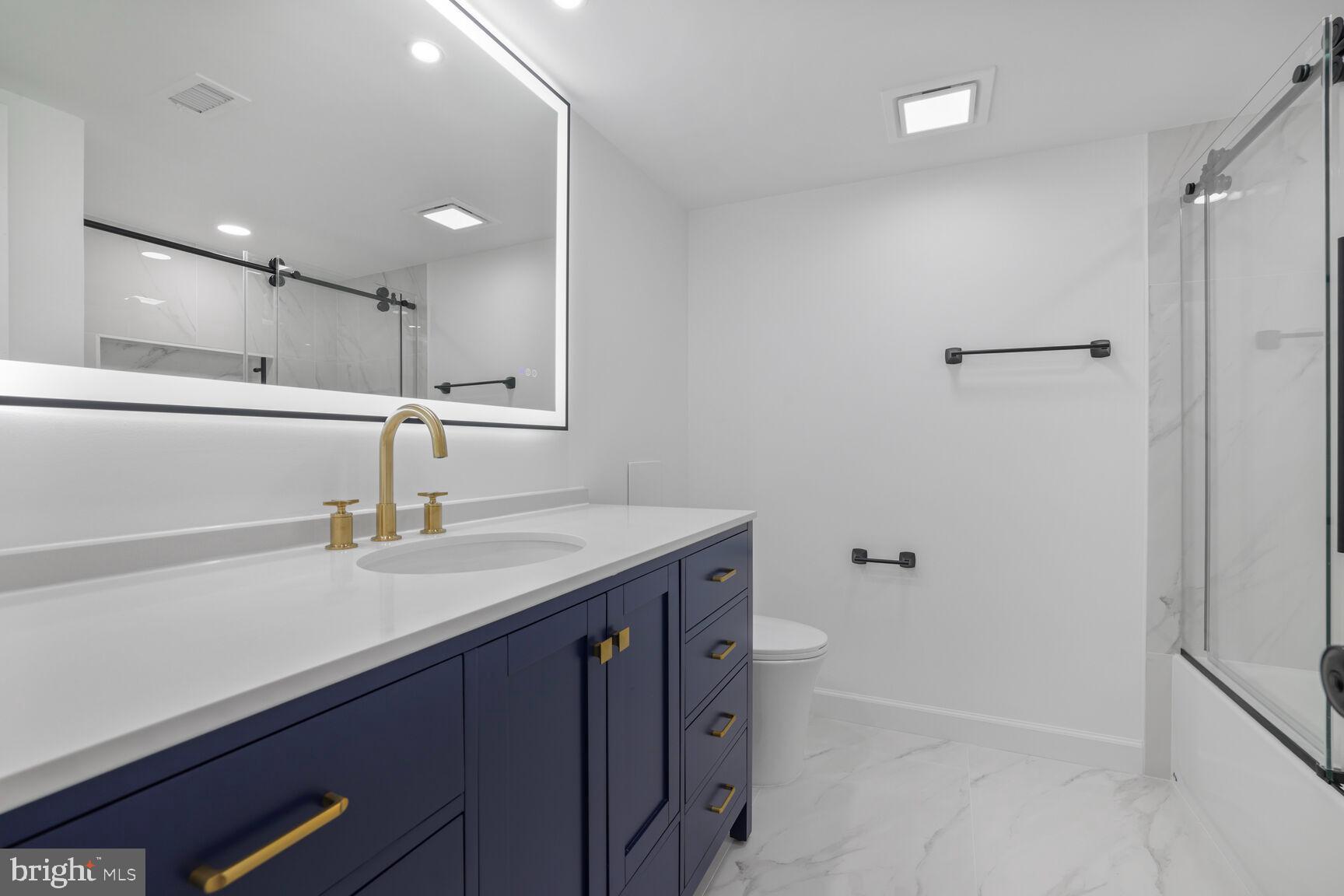 CARLETON OF CHEVY CHASE - Residential