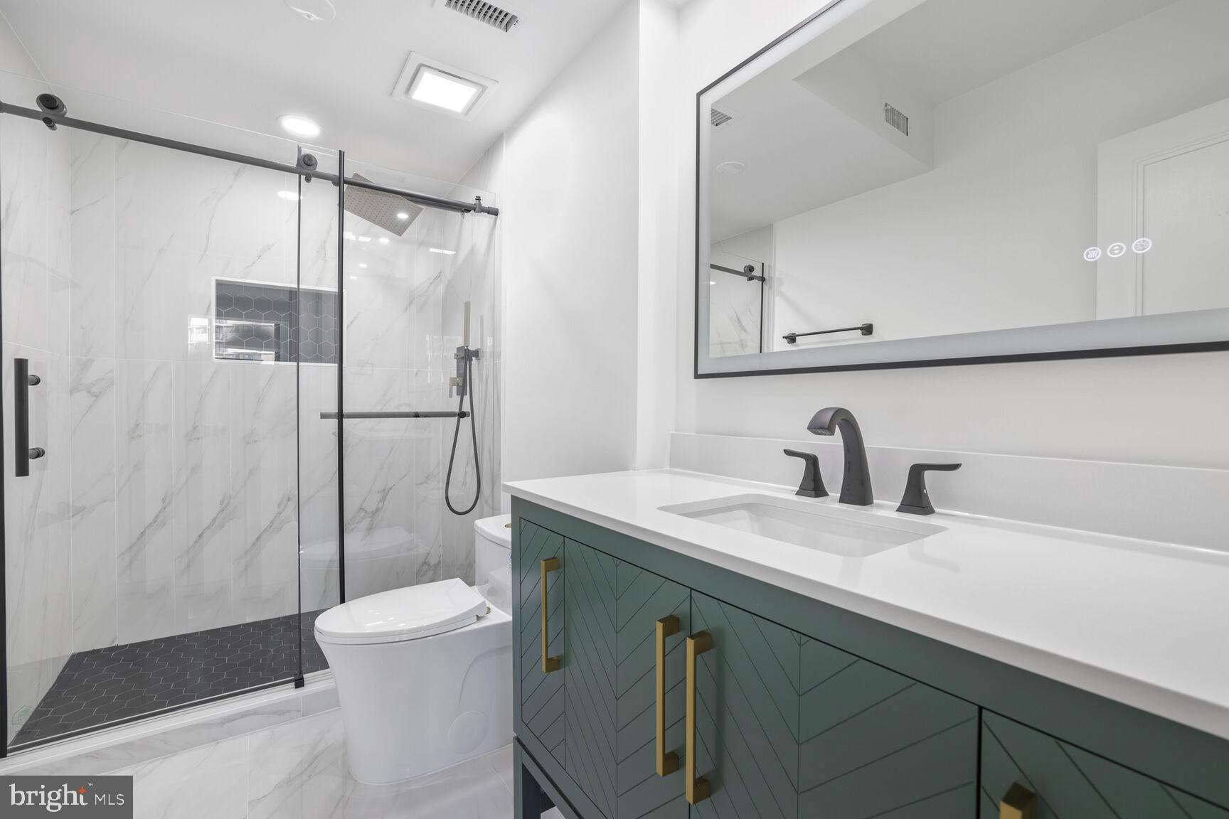 CARLETON OF CHEVY CHASE - Residential