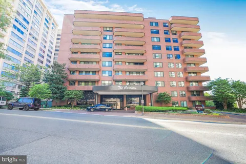 4550 N Park Avenue Unit 707, Chevy Chase, MD MLS: MDMC2202368