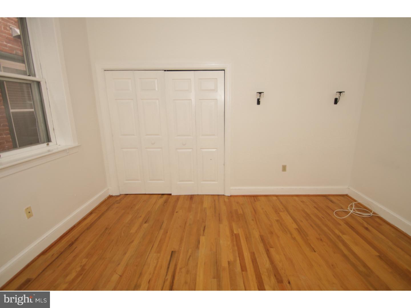 ART MUSEUM AREA - Residential Lease