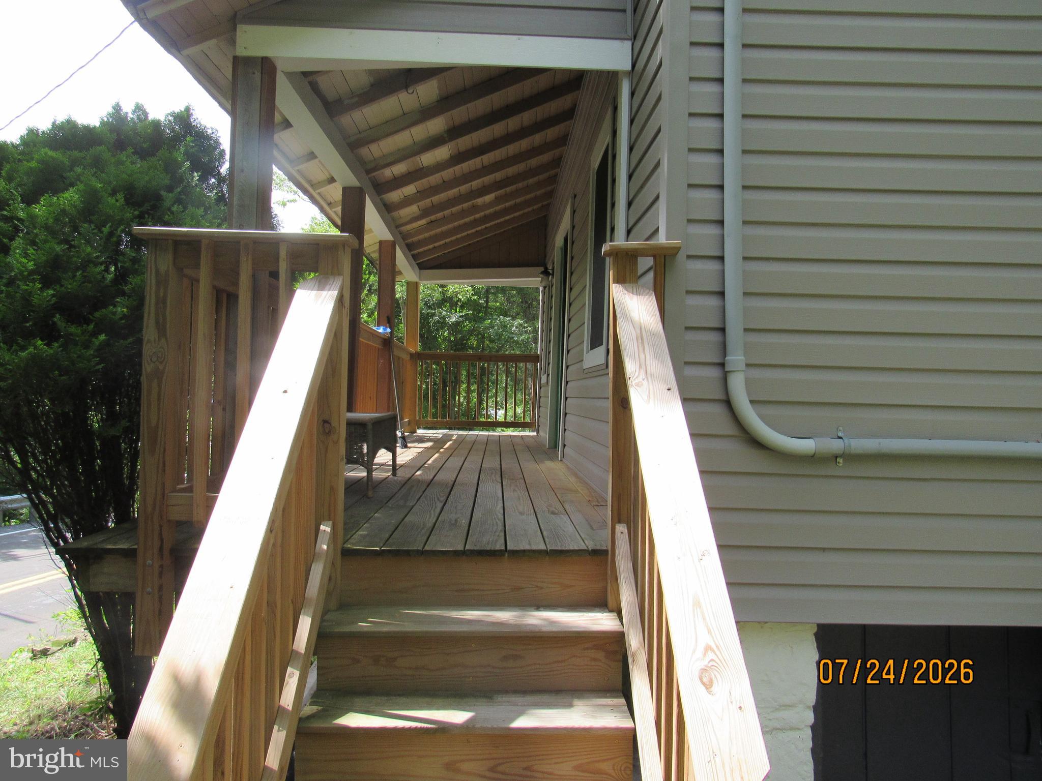 1127 AXEMANN RD