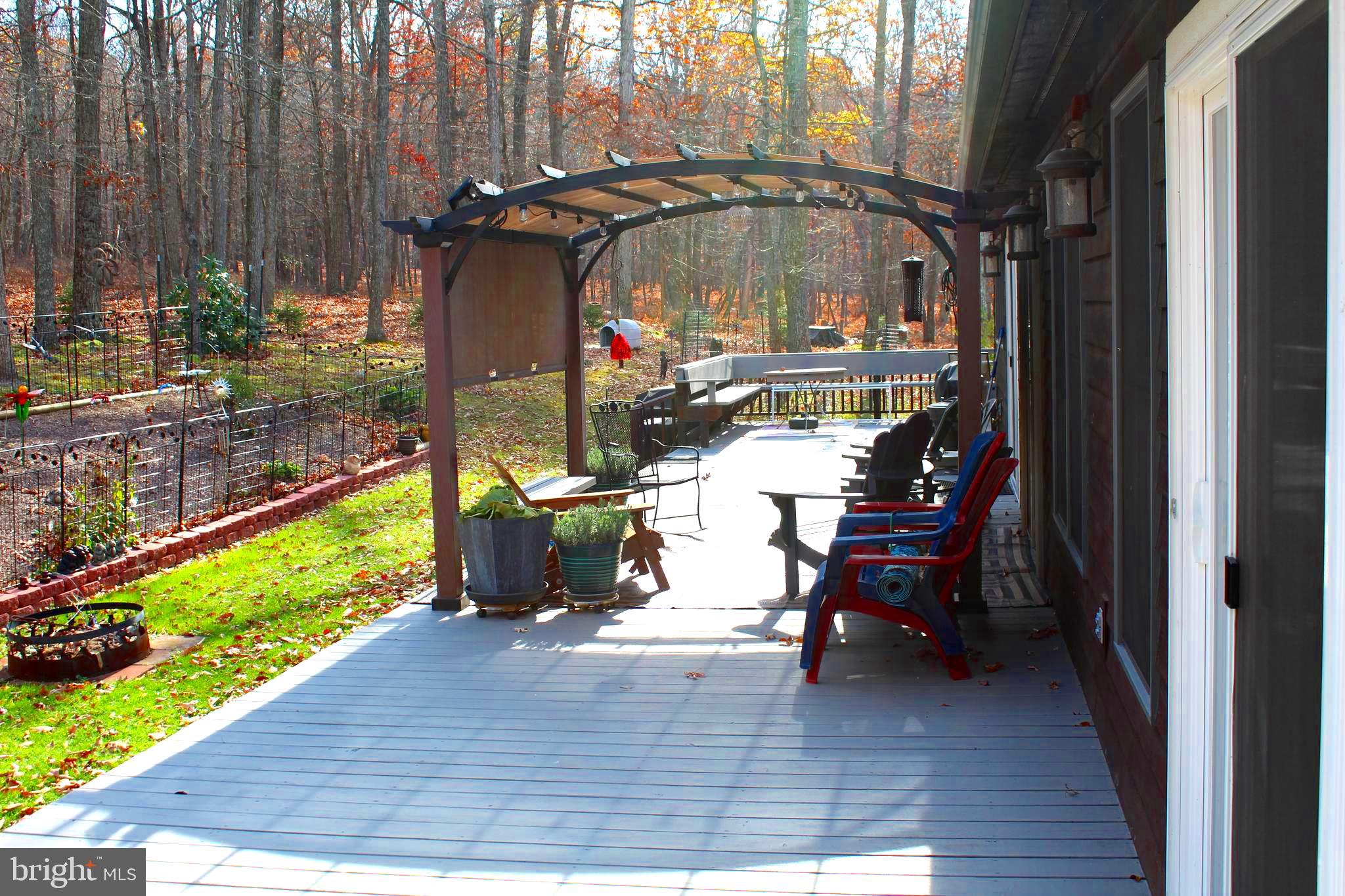 MEADOW HILLS - Residential