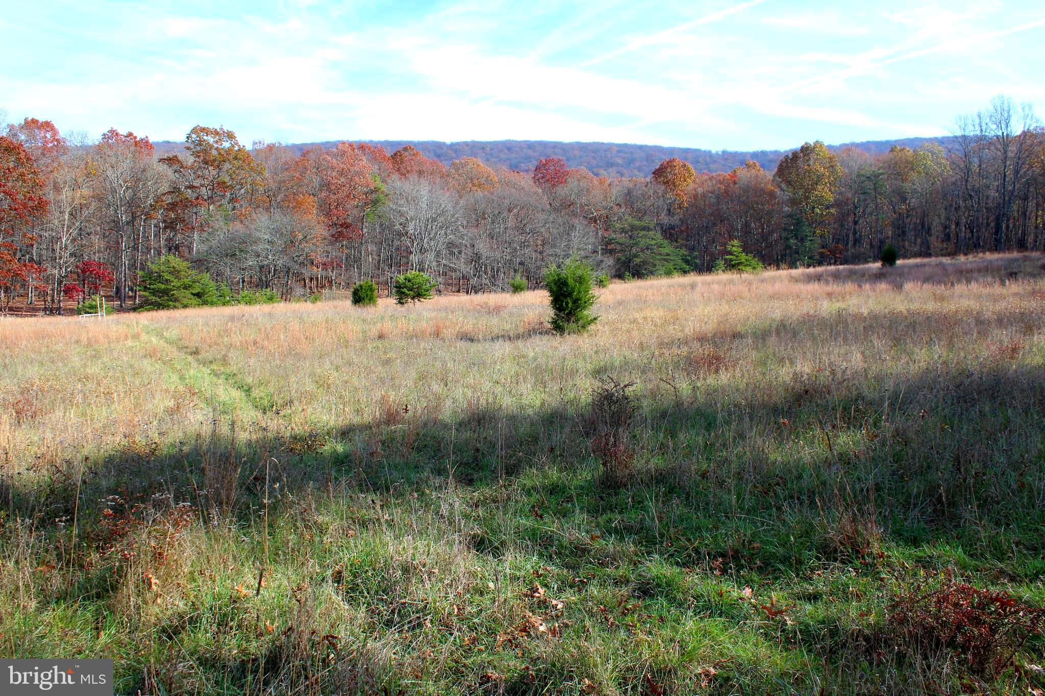 MEADOW HILLS - Residential
