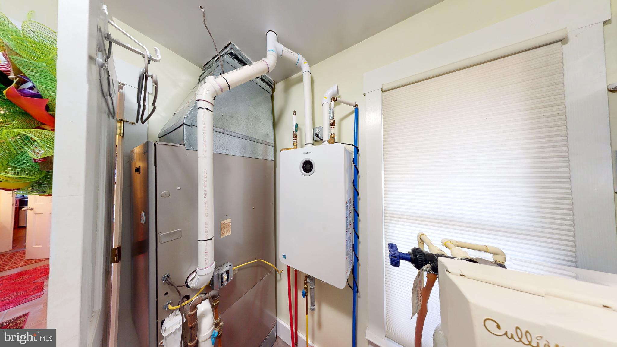 MEADOW HILLS - Residential