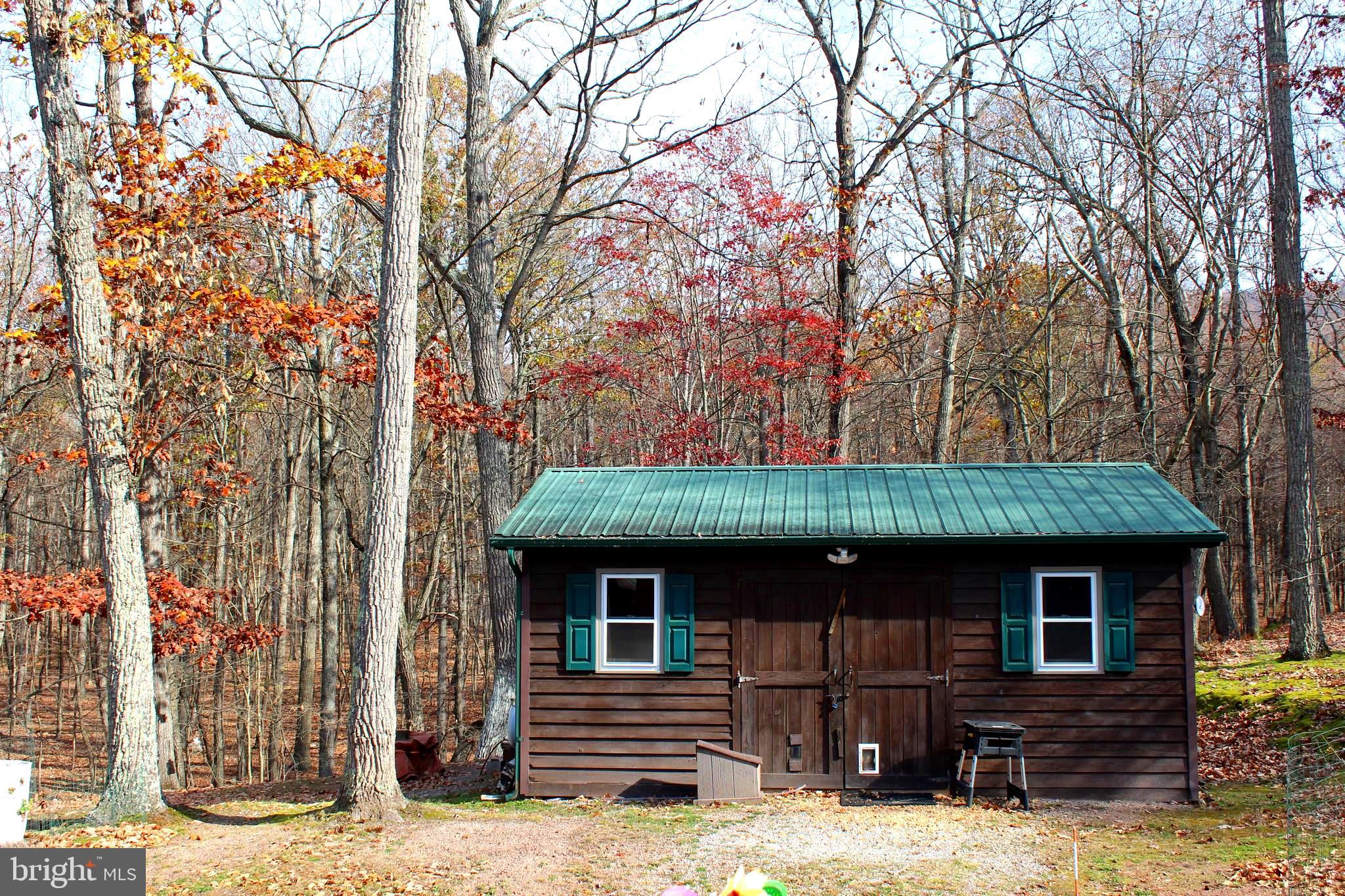 MEADOW HILLS - Residential