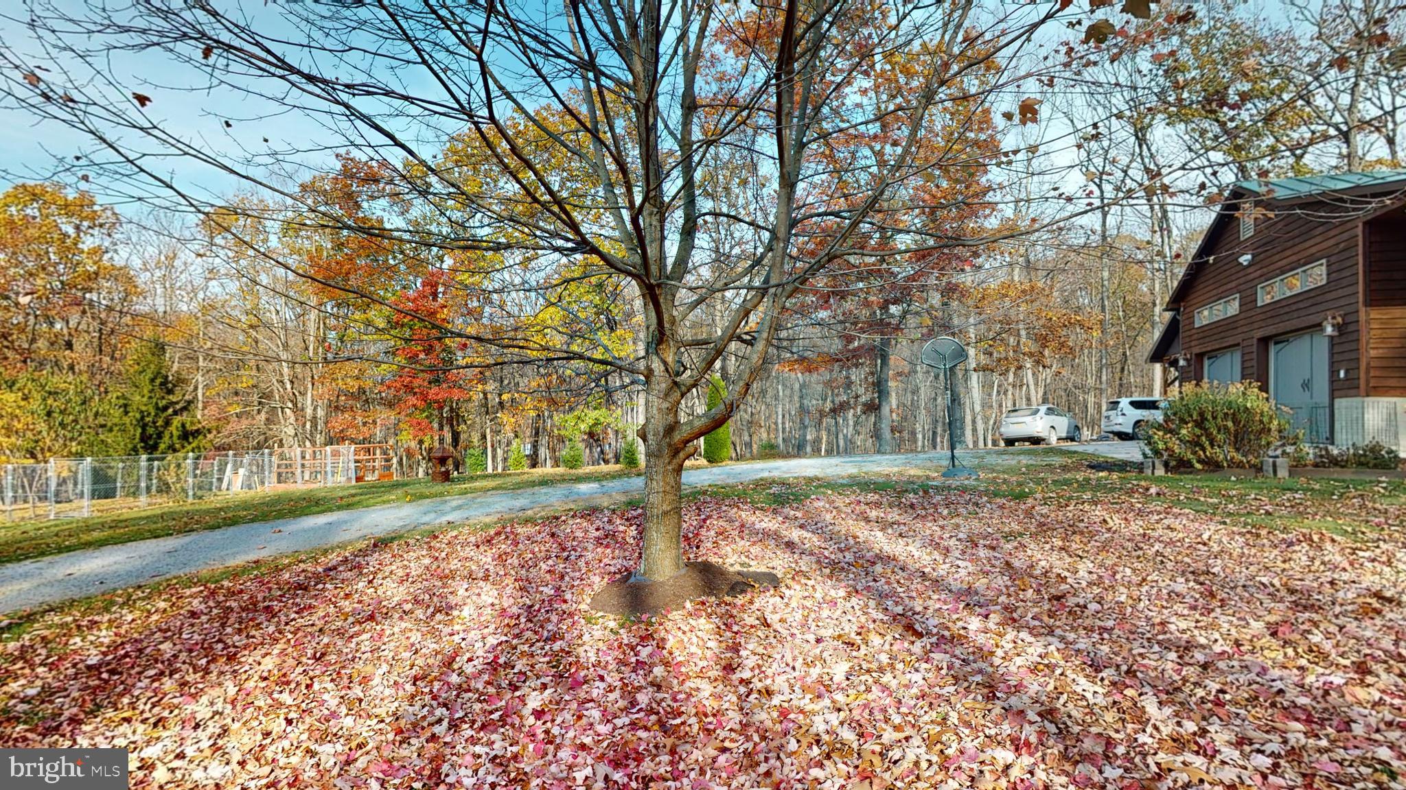 MEADOW HILLS - Residential