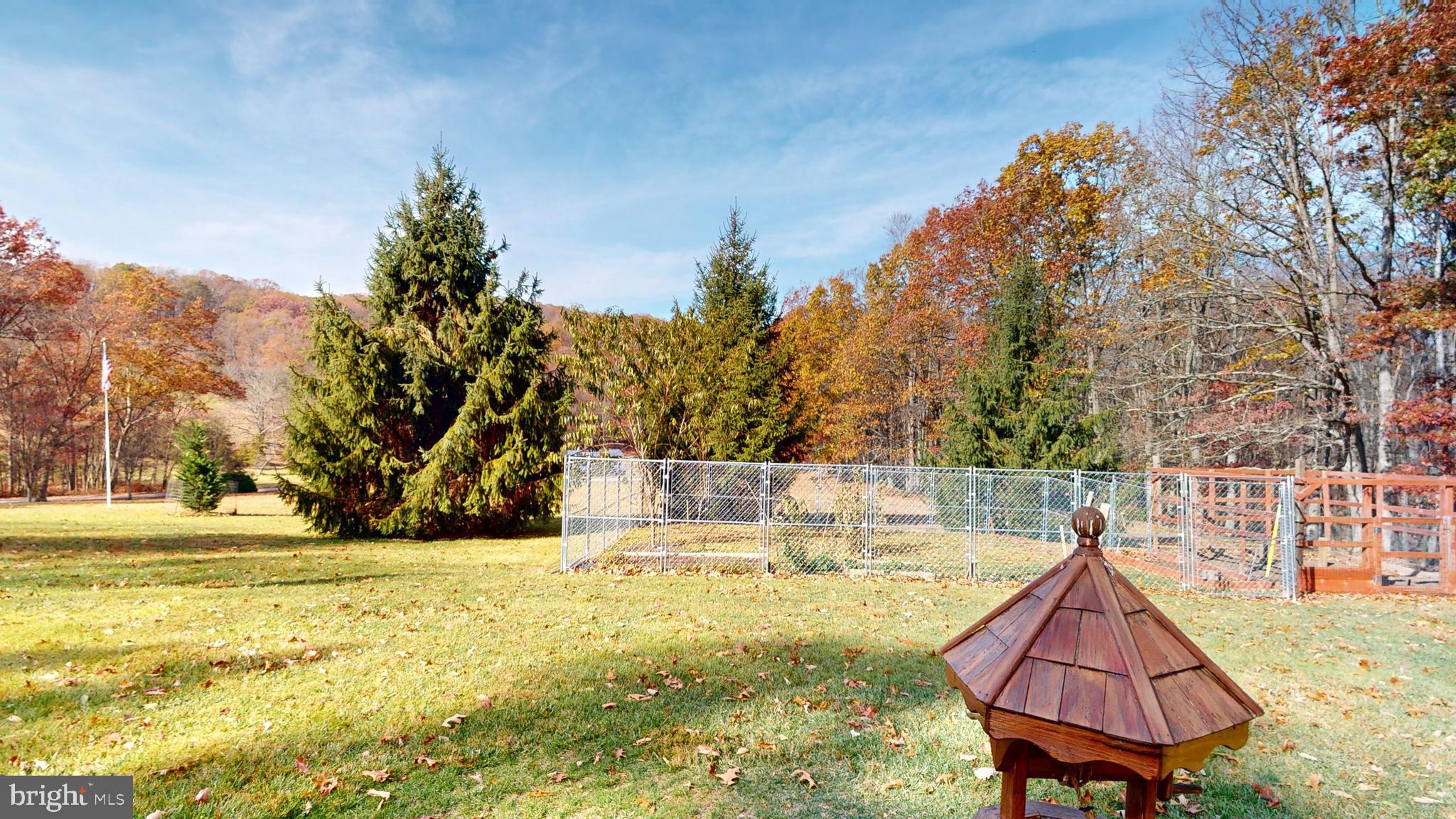 MEADOW HILLS - Residential